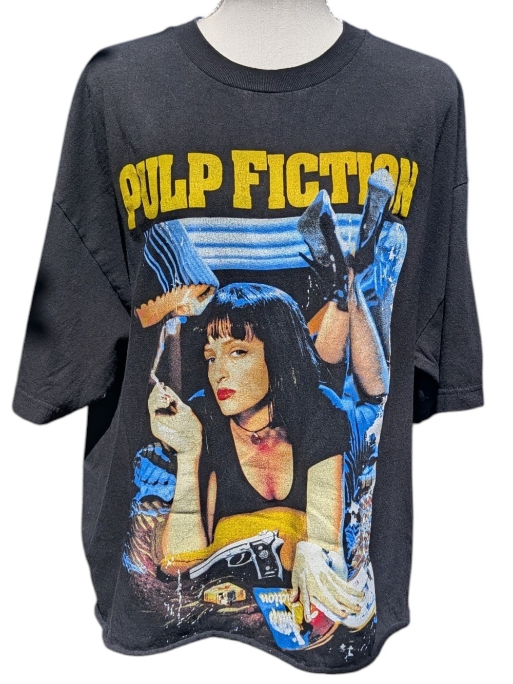 Pulp Fiction Graphic Cropped Tee - Black